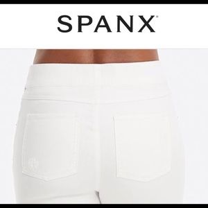 SPANX Size L white distressed jeggings - EUC